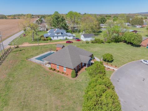 114 Chase Circle Winchester TN 37398