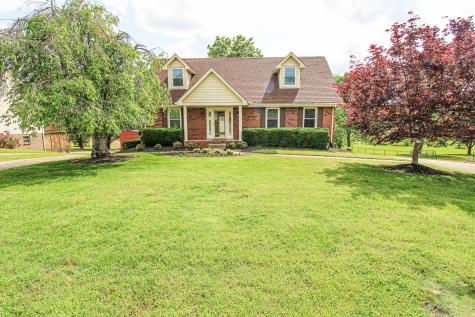 1408 Honeysuckle Lane Clarksville TN 37040