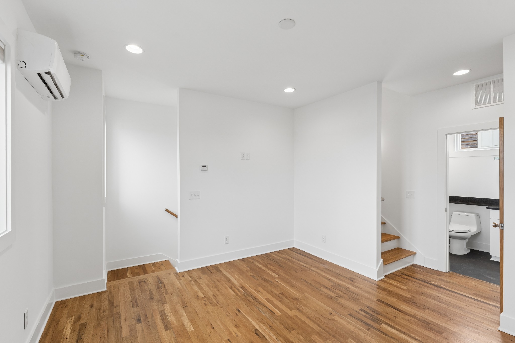 2513 White Avenue Nashville TN 37204