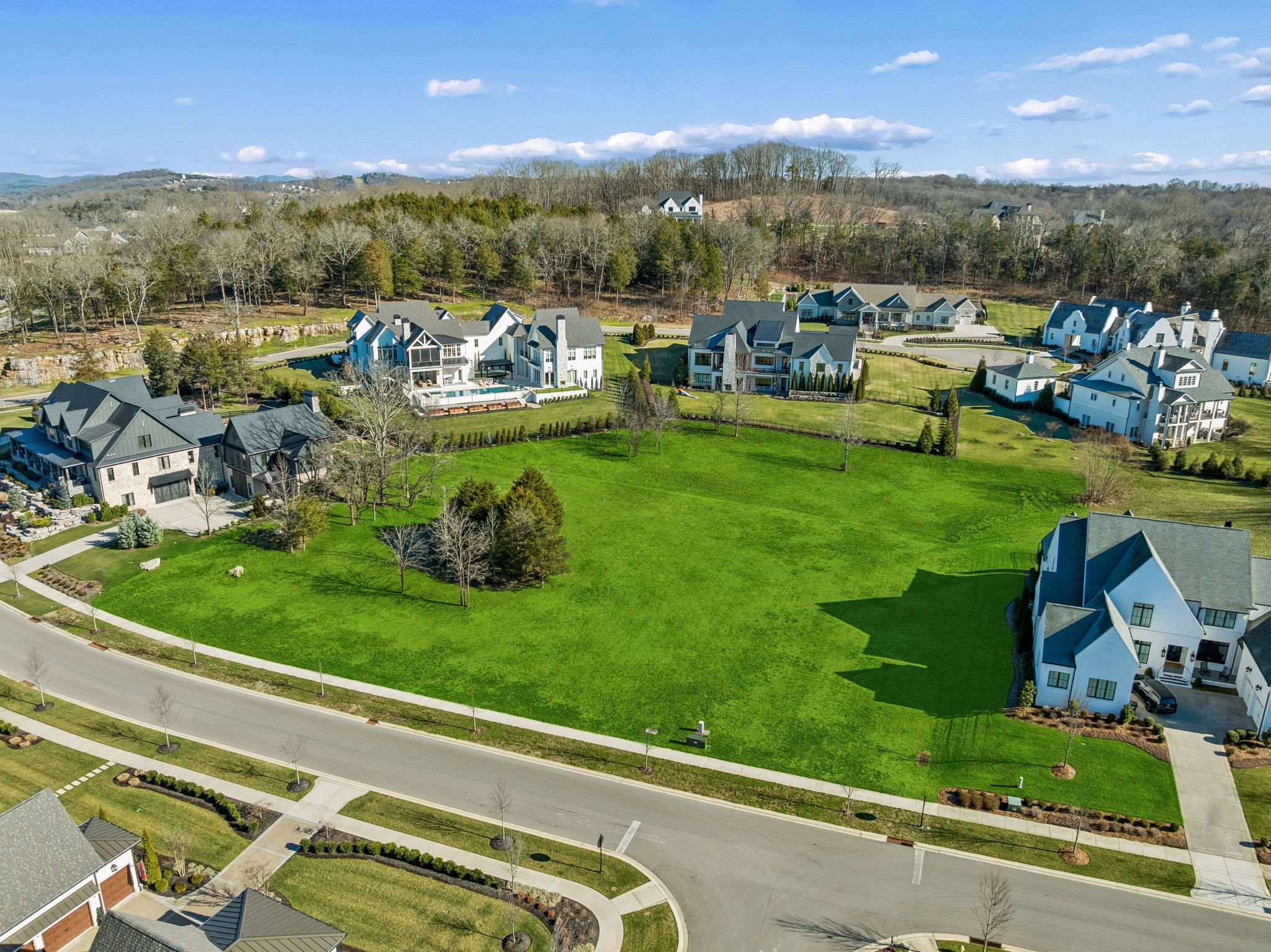 8159 Heirloom Boulevard College Grove TN 37046