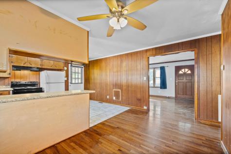 360 N Main Street Erin TN 37061