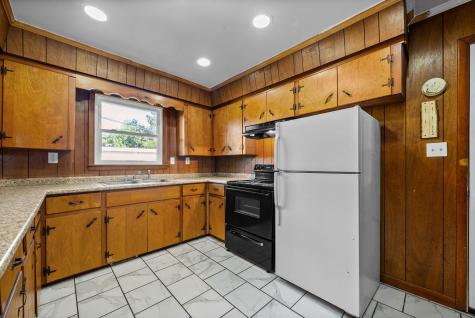 360 N Main Street Erin TN 37061