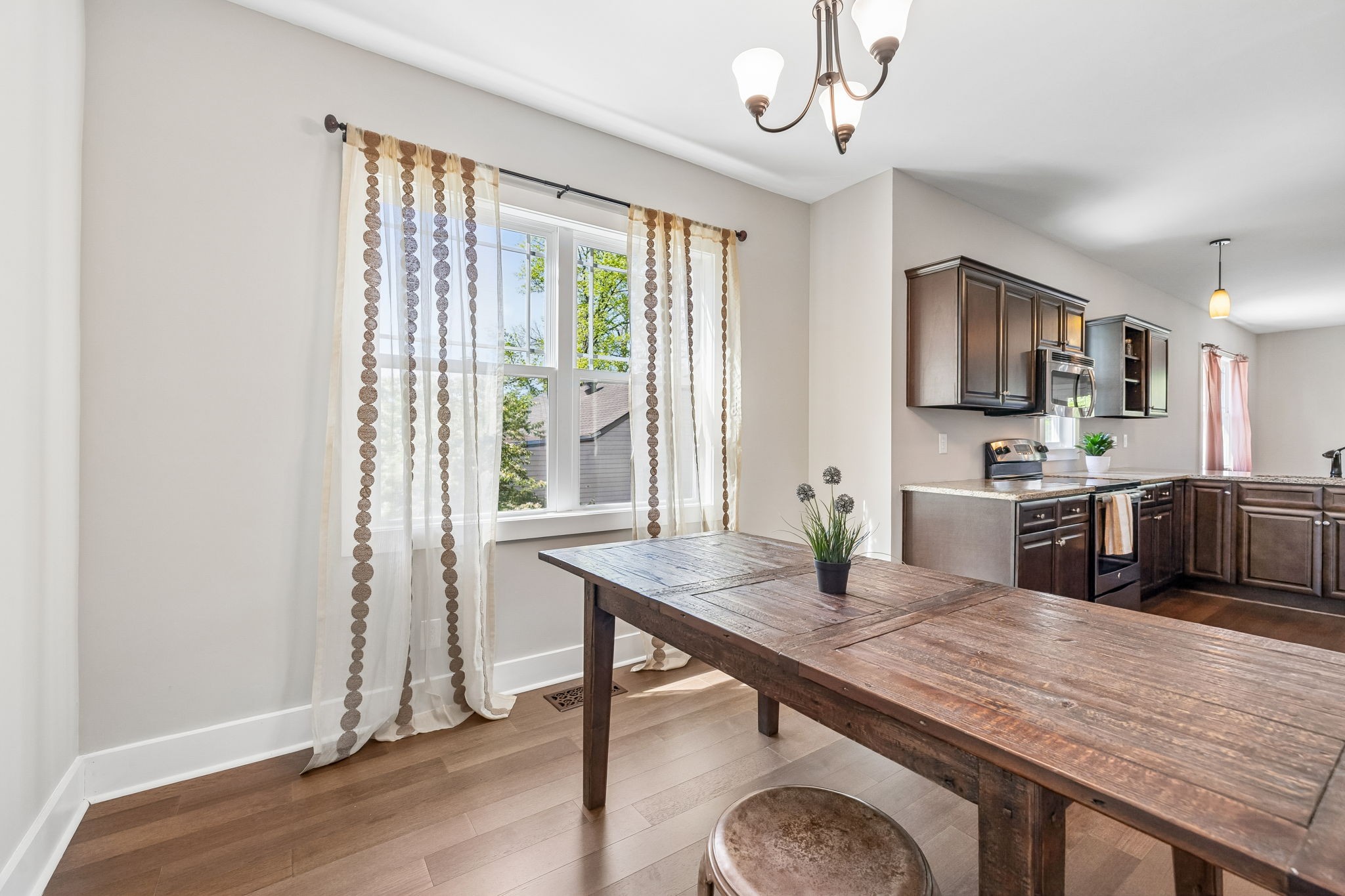 2627 Woodyhill Drive Nashville TN 37207