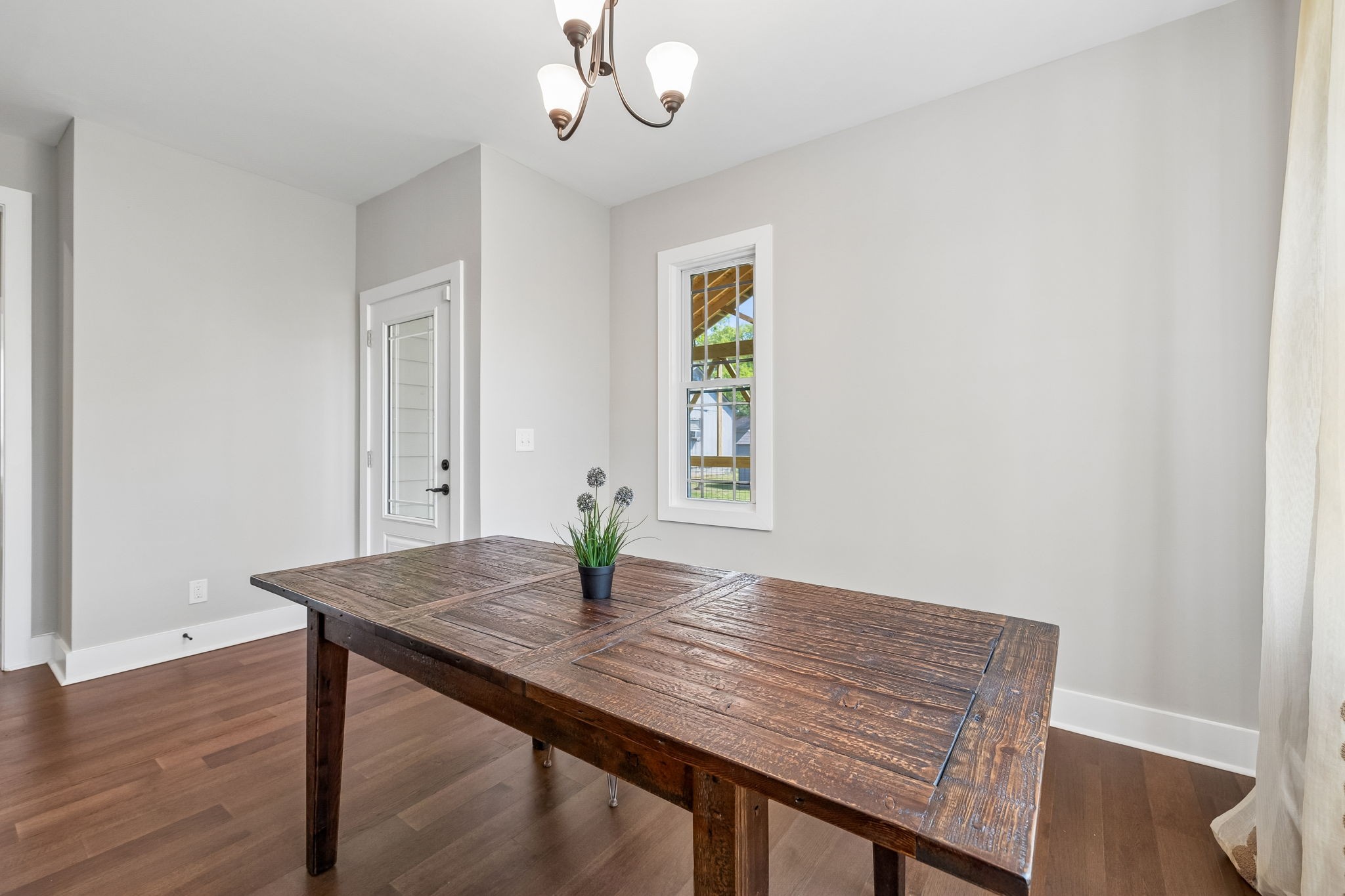 2627 Woodyhill Drive Nashville TN 37207