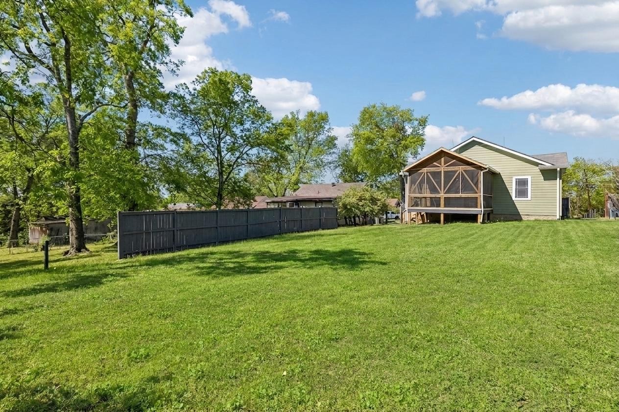2627 Woodyhill Drive Nashville TN 37207