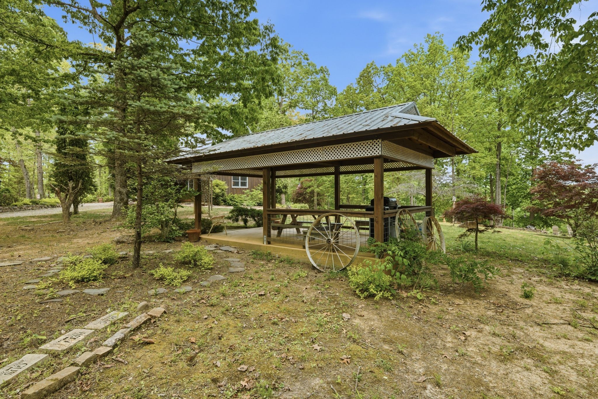 1233 Oliver Drive Monteagle TN 37356