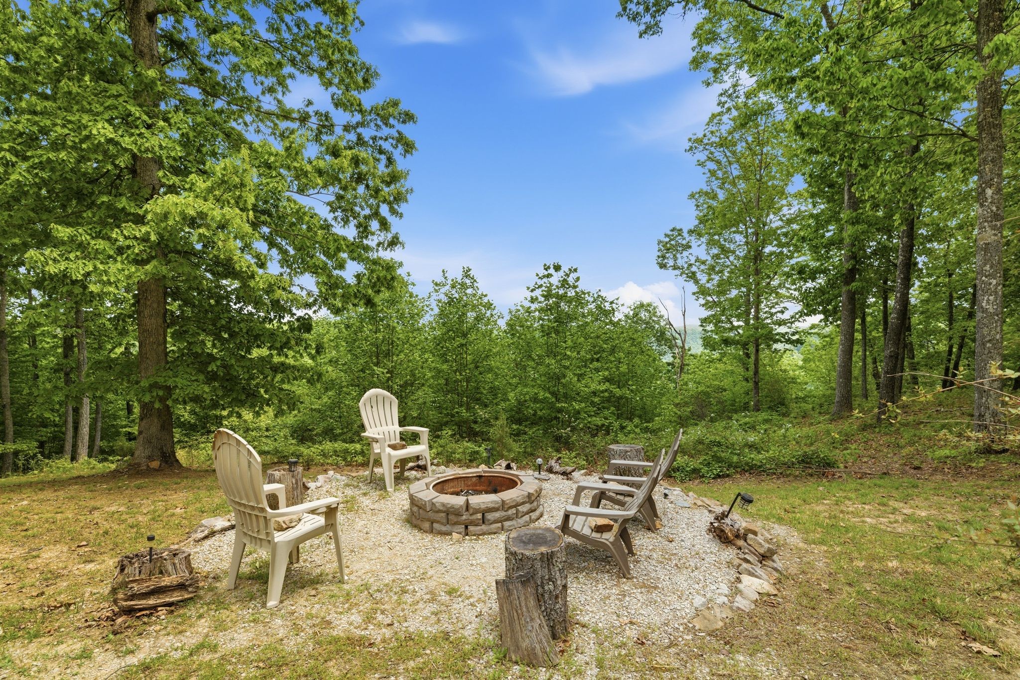 1233 Oliver Drive Monteagle TN 37356