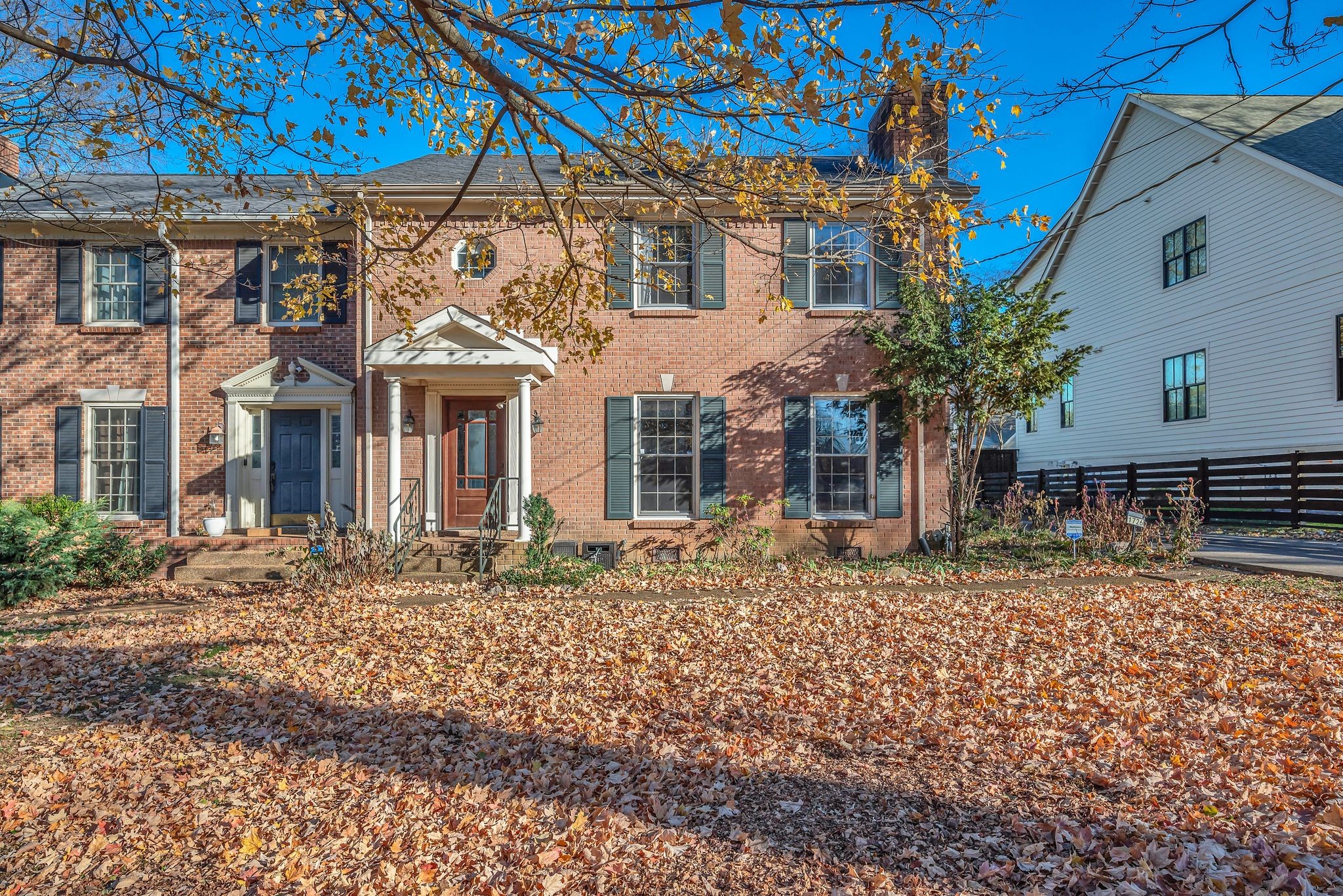 1726 Stokes Lane Nashville TN 37215