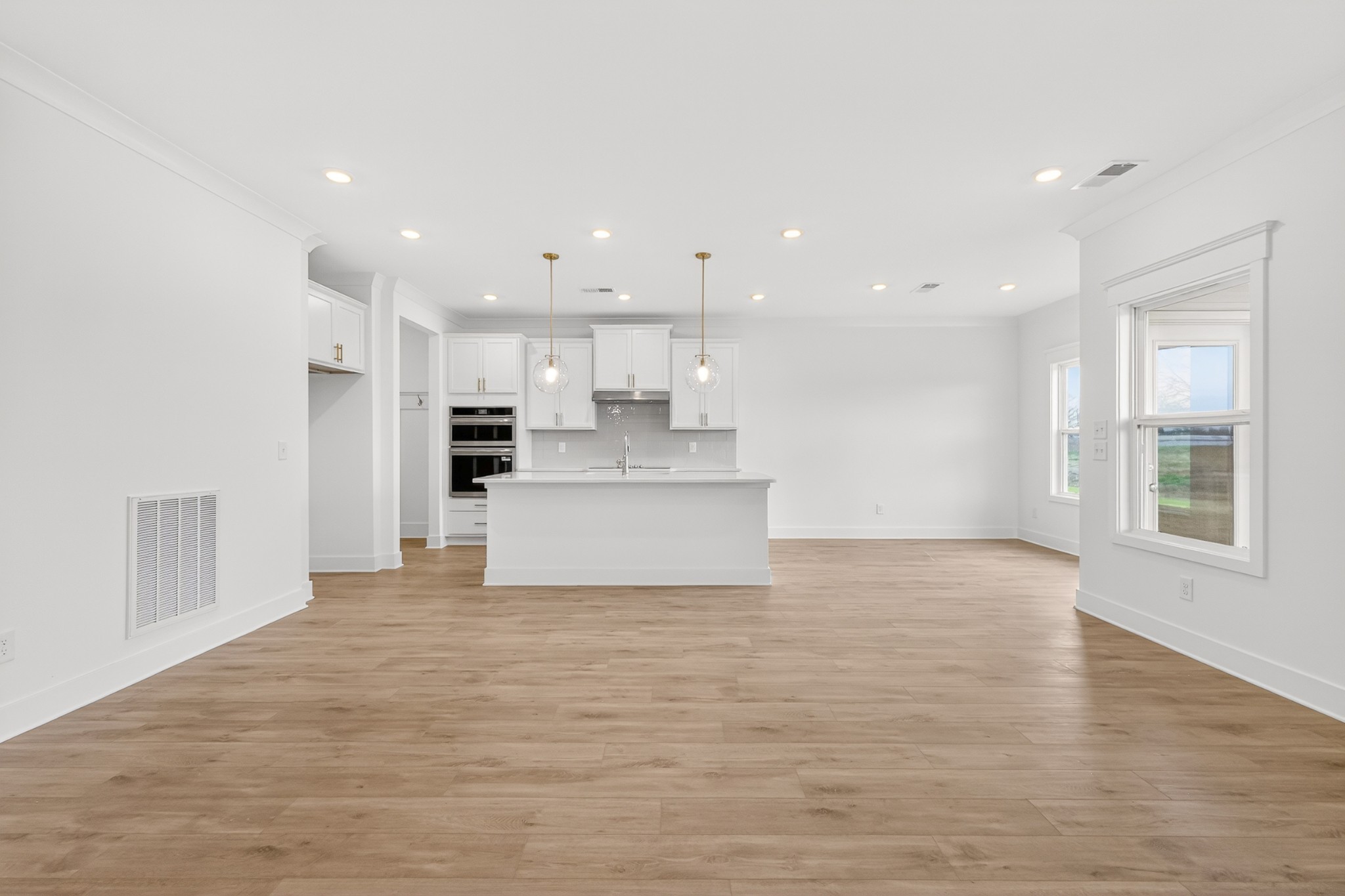 3220 Ventura Avenue White House TN 37188