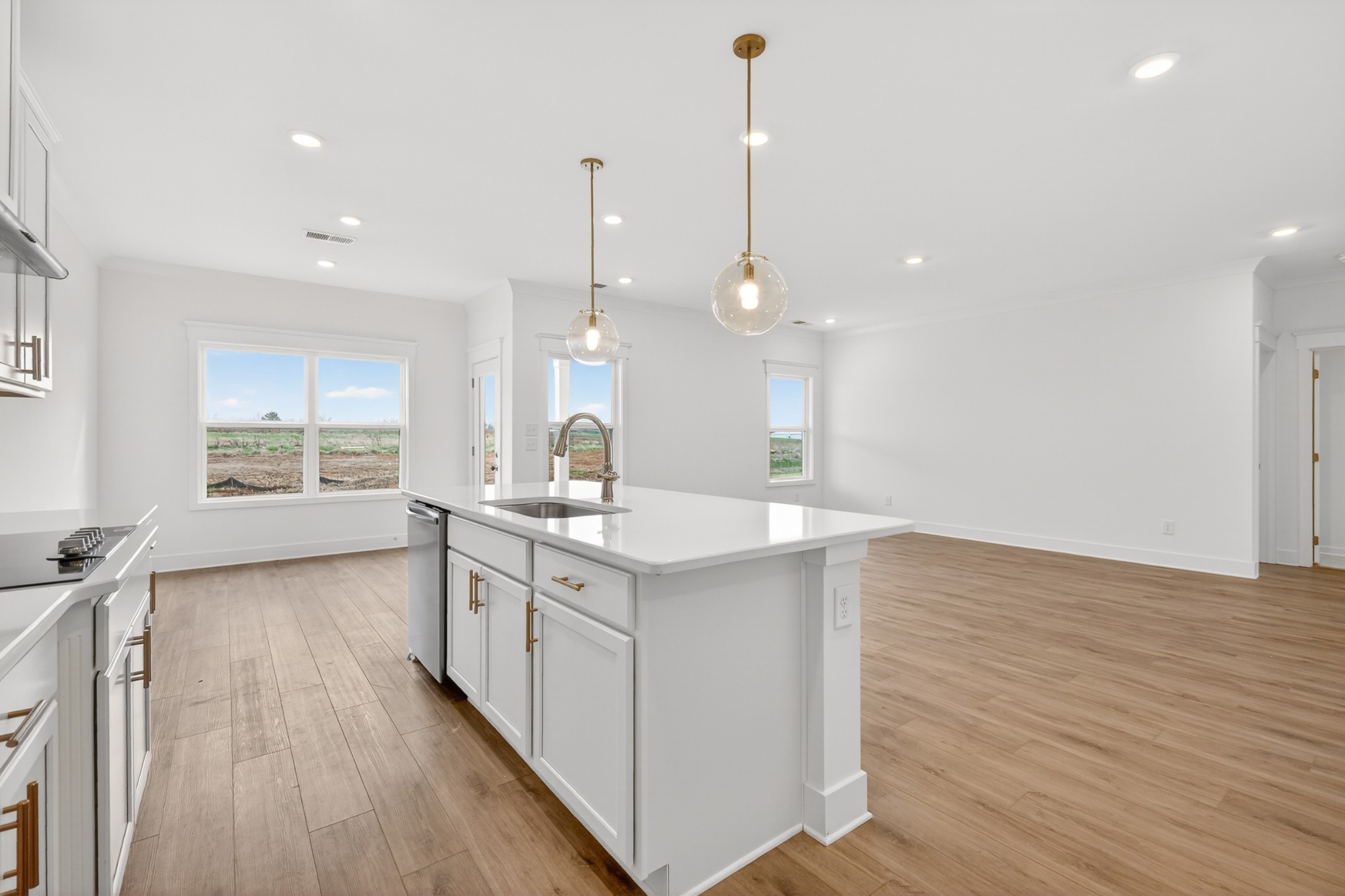 3220 Ventura Avenue White House TN 37188