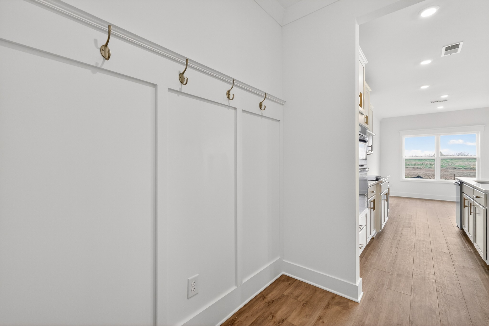 3220 Ventura Avenue White House TN 37188