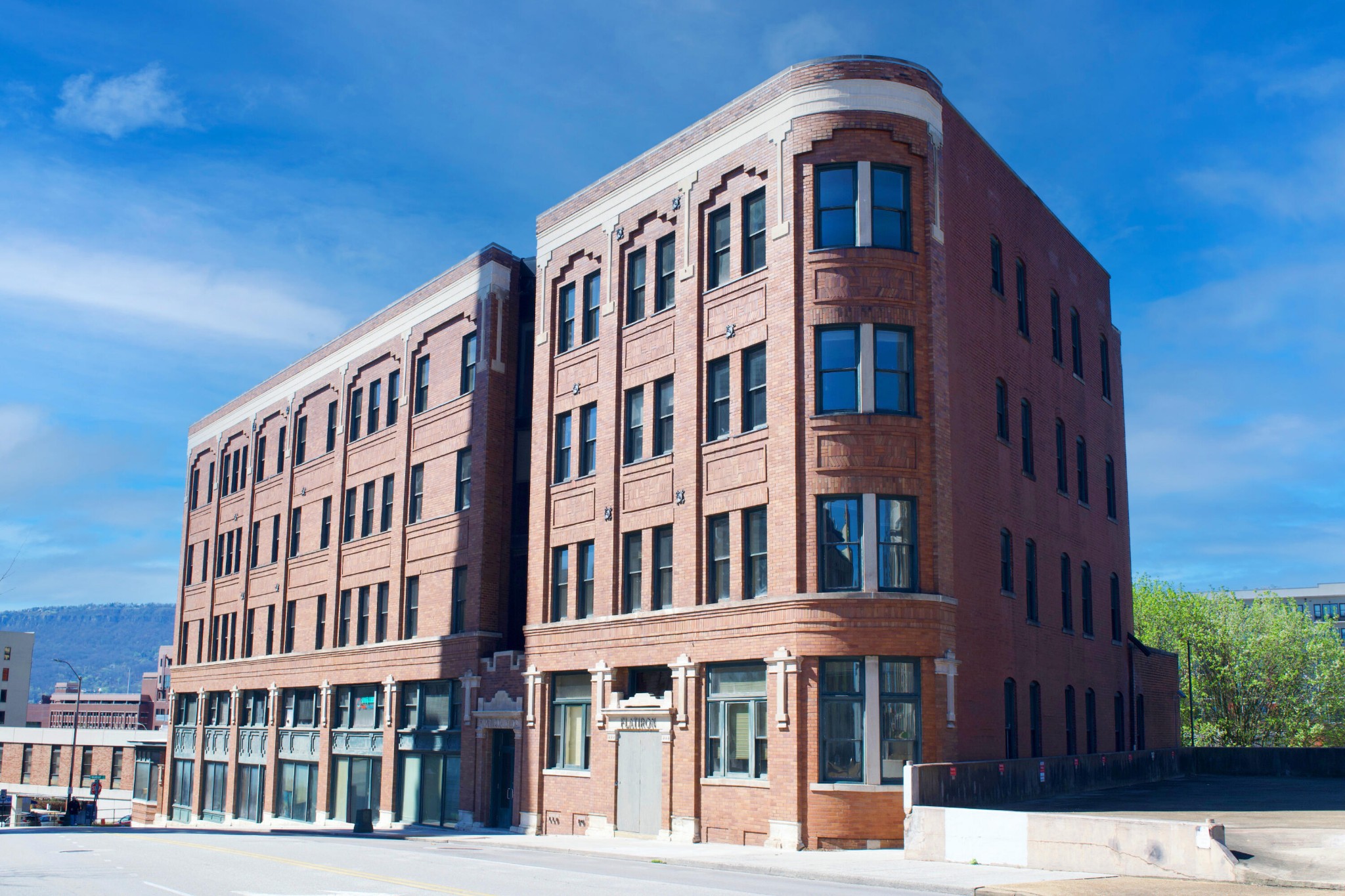 707 Georgia Avenue Chattanooga TN 37402