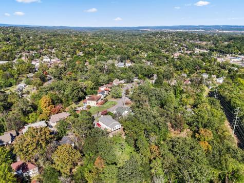 3310 Alta Vista Drive Chattanooga TN 37411