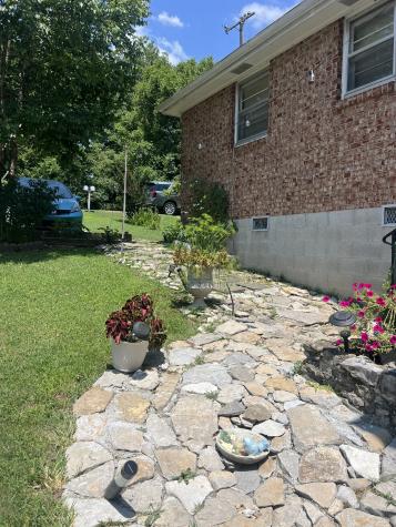 322 Emmitt Avenue Madison TN 37115