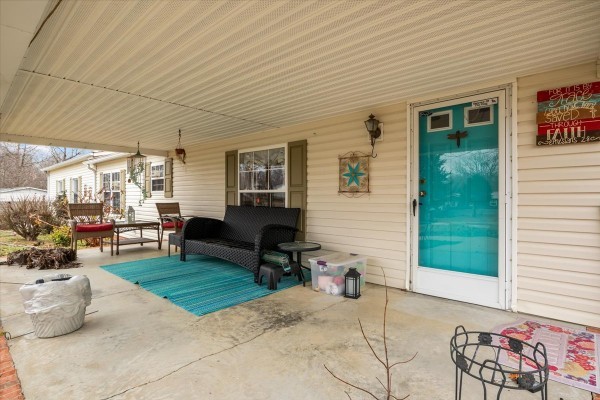 305 Lucas Ridge Lane Waverly TN 37185