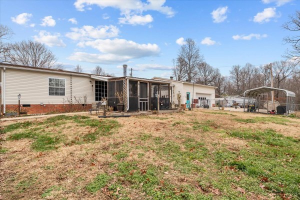 305 Lucas Ridge Lane Waverly TN 37185
