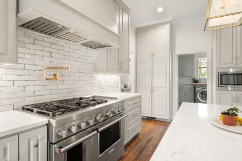 202 Moultrie Park Nashville TN 37205