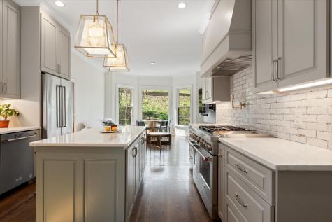 202 Moultrie Park Nashville TN 37205