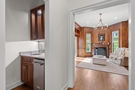 202 Moultrie Park Nashville TN 37205