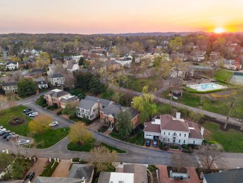 202 Moultrie Park Nashville TN 37205