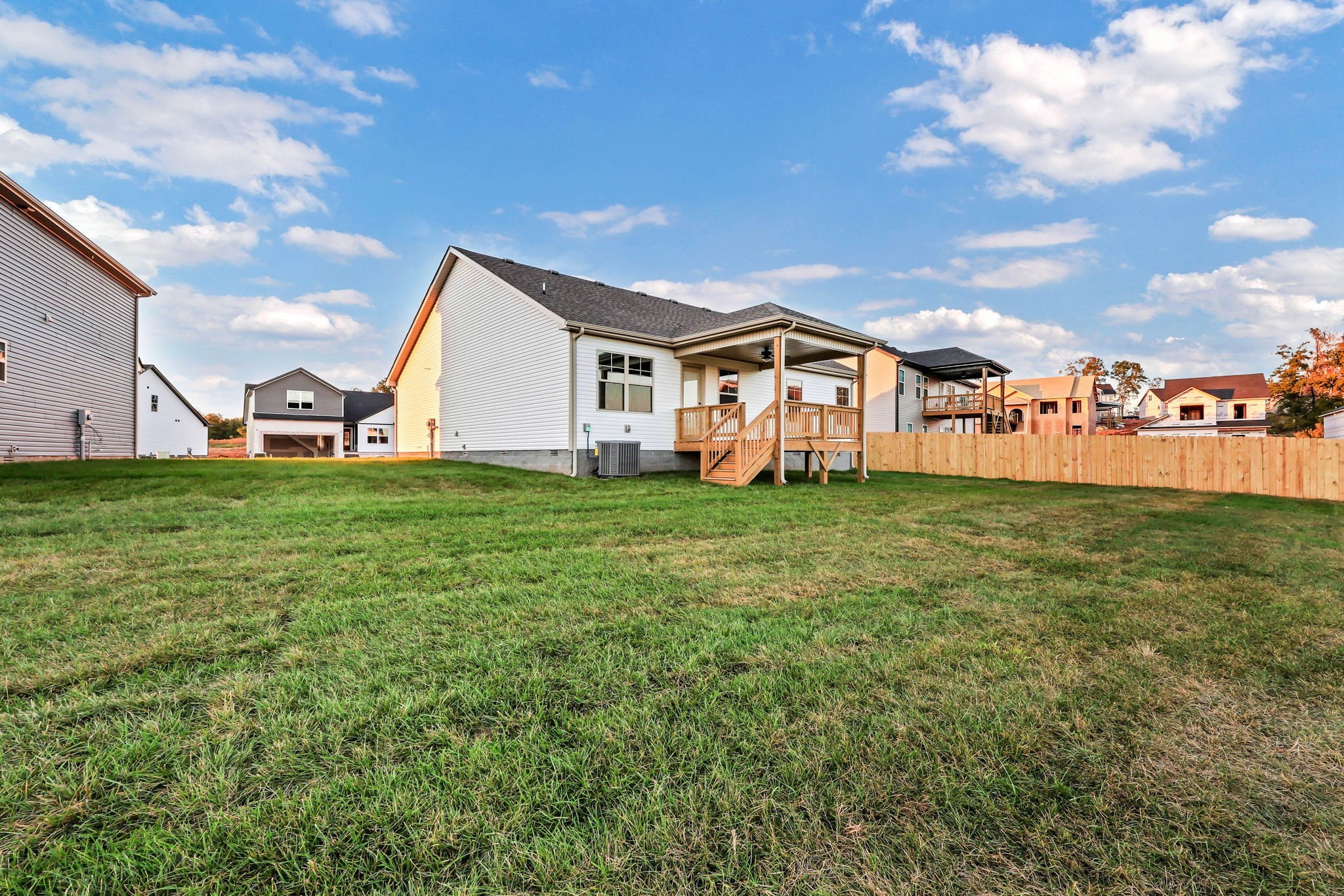357 Cardinal Creek Clarksville TN 37040