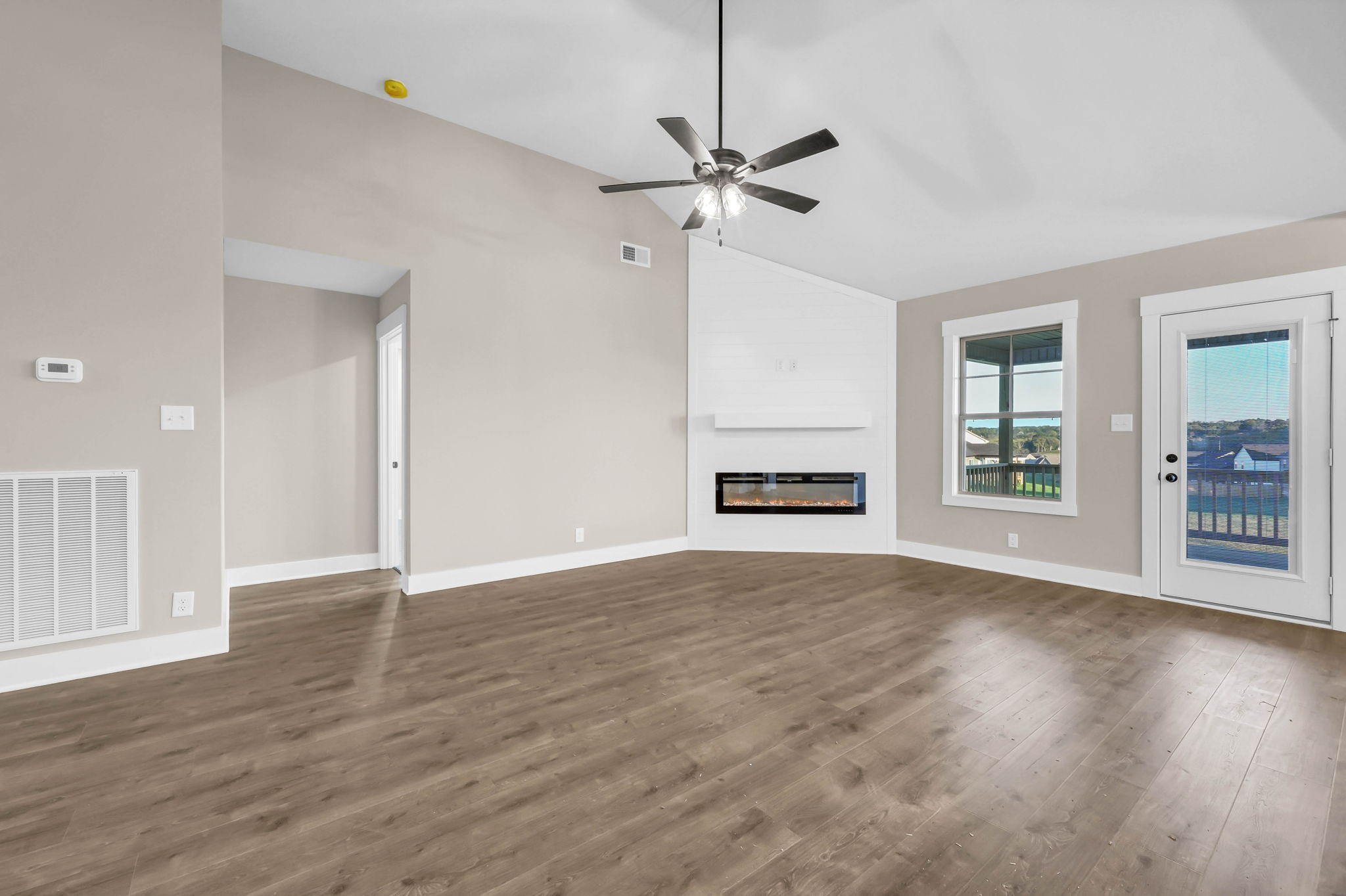 357 Cardinal Creek Clarksville TN 37040