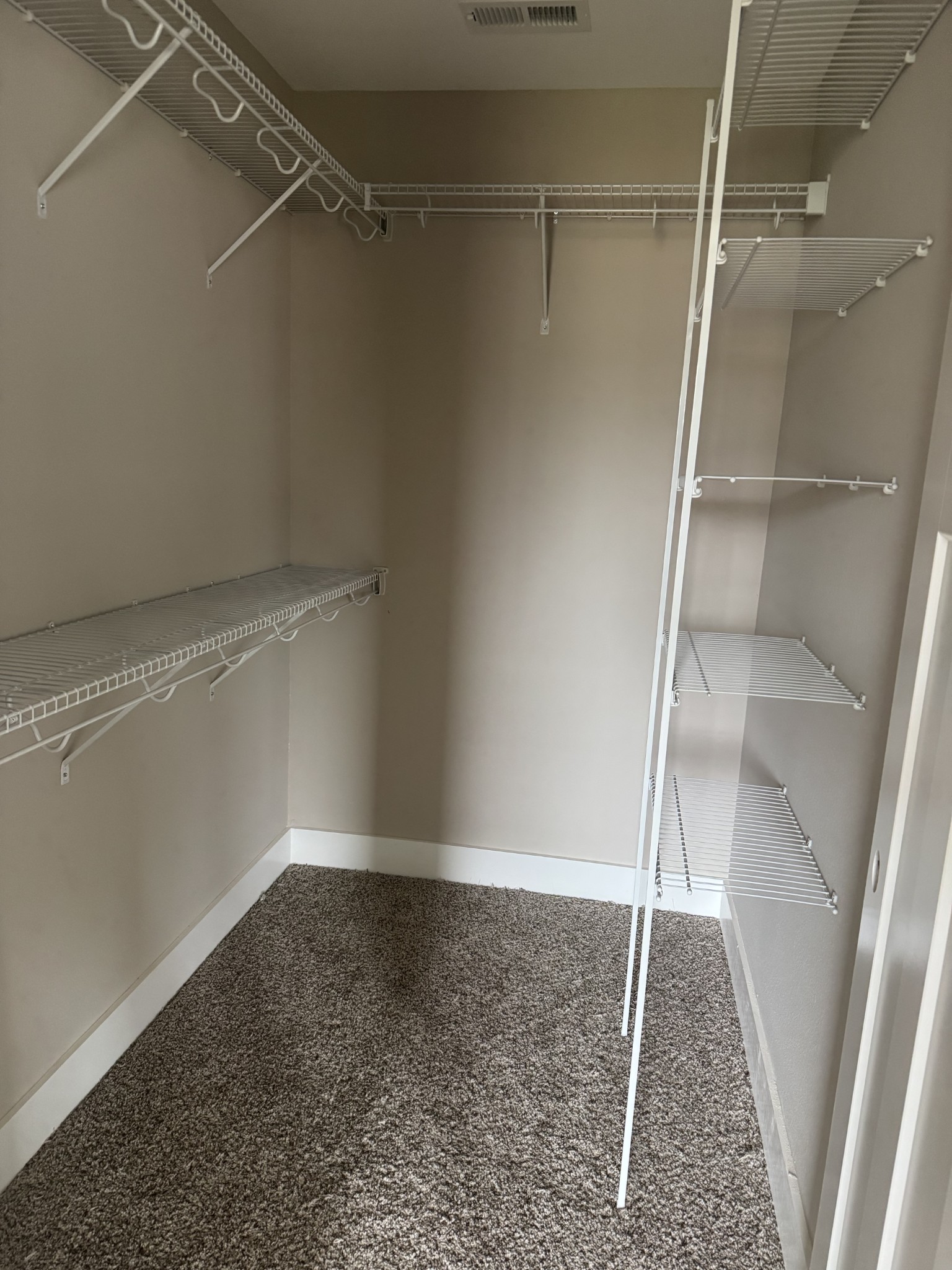 357 Cardinal Creek Clarksville TN 37040