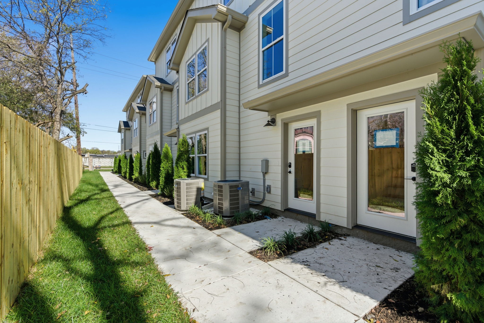 1020 W Kirkland Avenue Nashville TN 37216