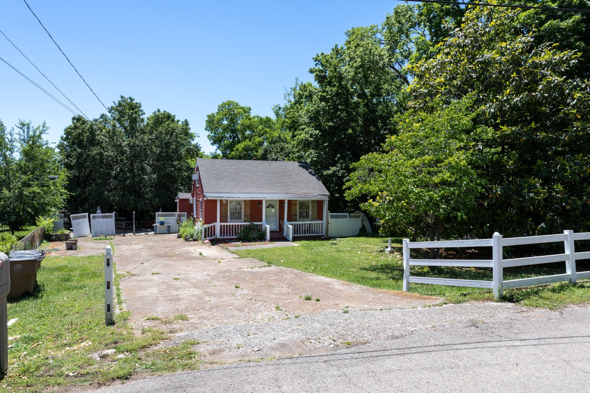 13 Belle Forrest Avenue Nashville TN 37206