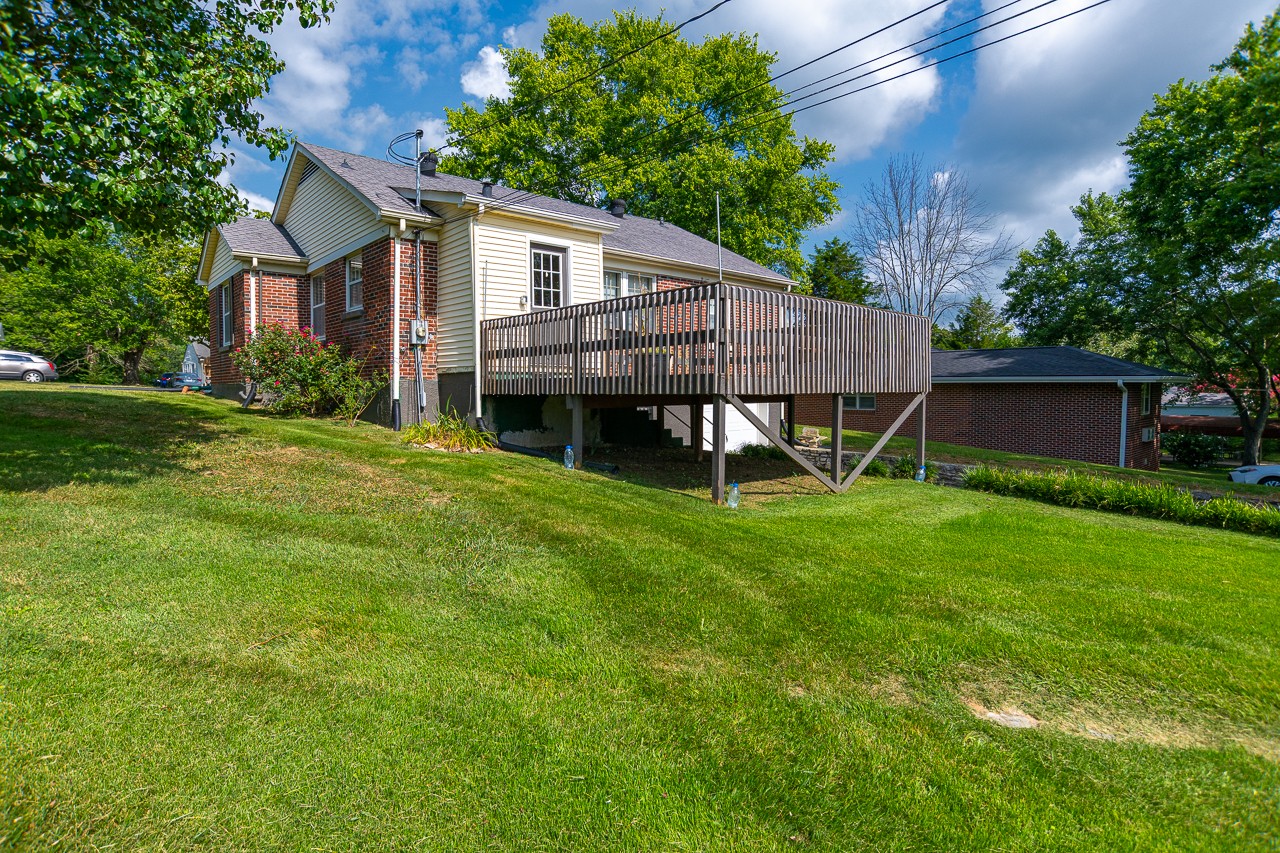 801 2nd Avenue Fayetteville TN 37334