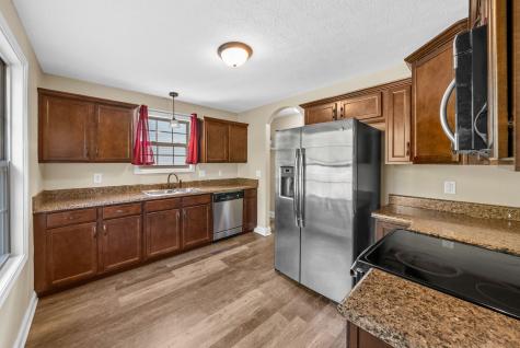 426 N Magnolia Drive Clarksville TN 37042