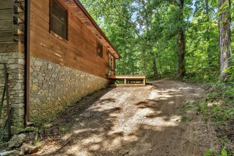 5833 Dewey Carr Road Bethpage TN 37022