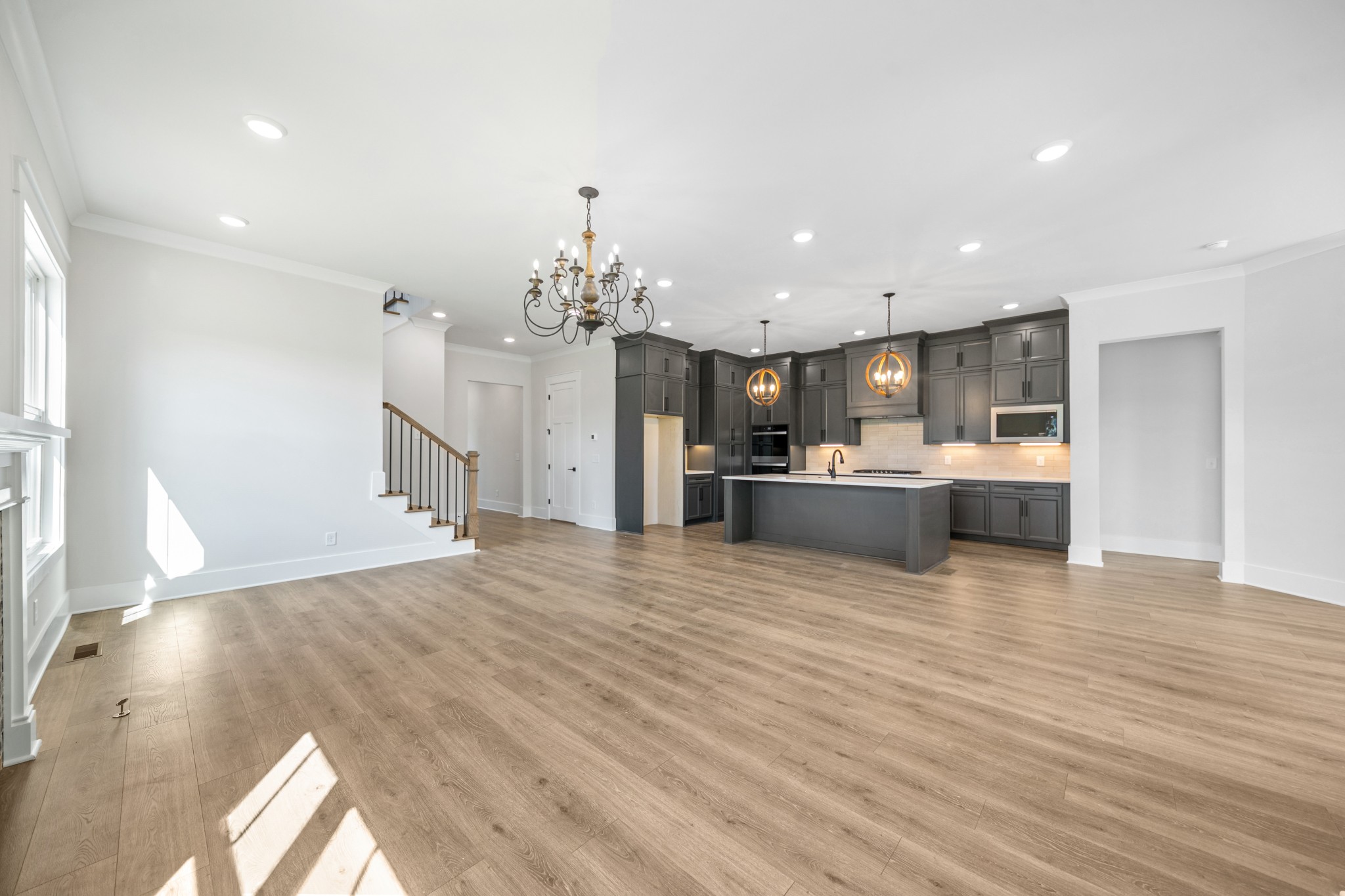 15 Peyton Place Columbia TN 38401