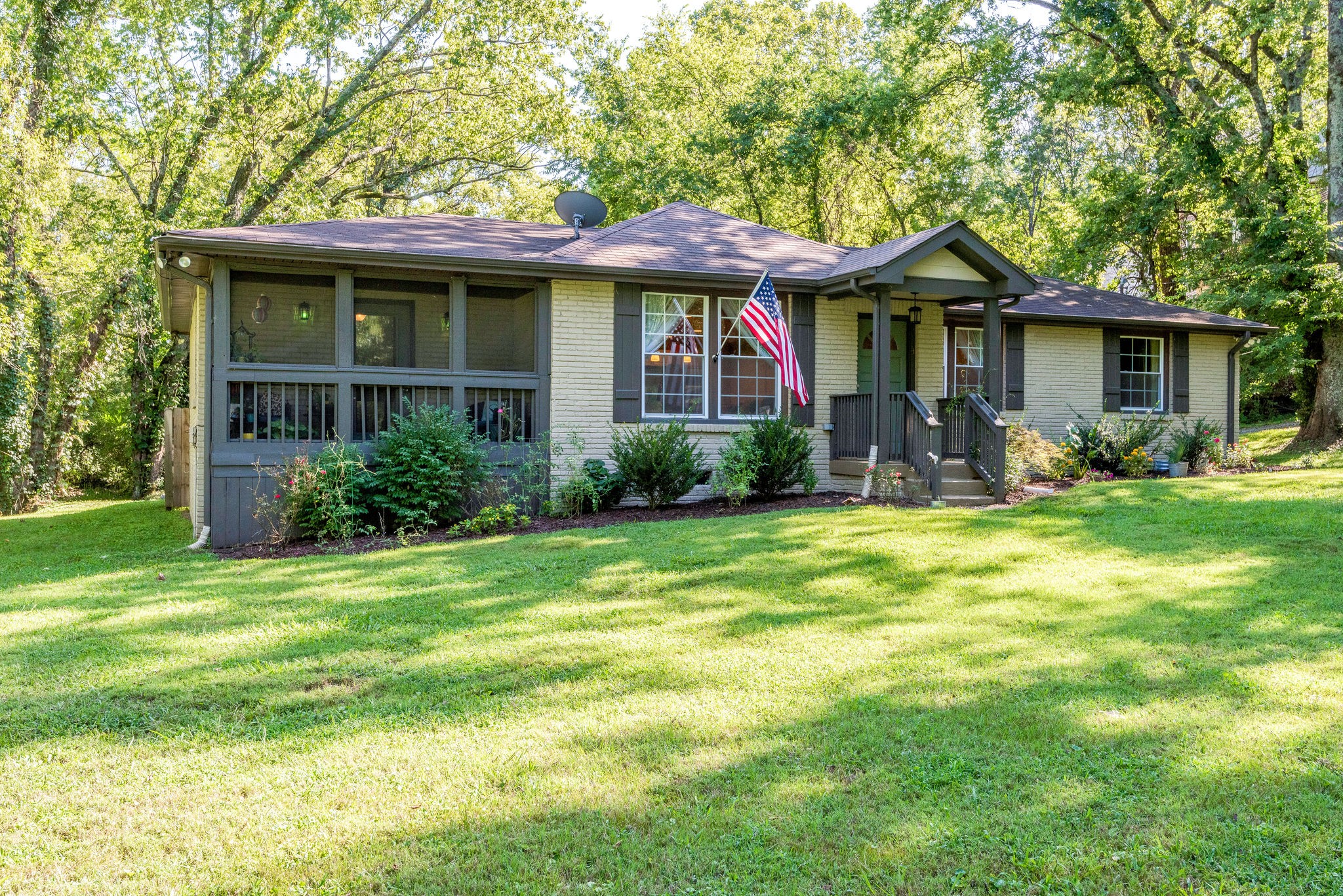 1020 Downey Drive Nashville TN 37205