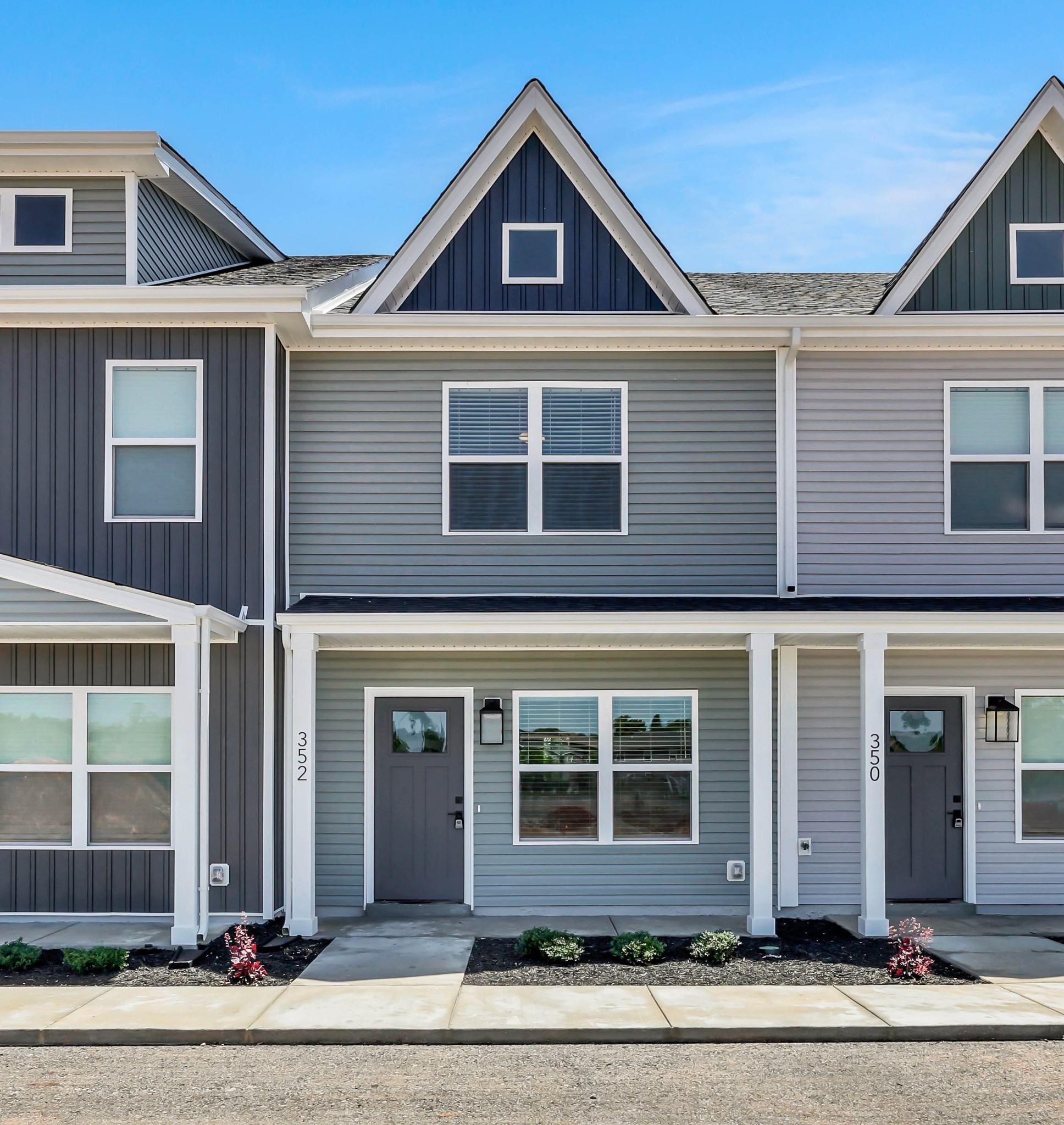 352 Front Ridge Circle Clarksville TN 37040