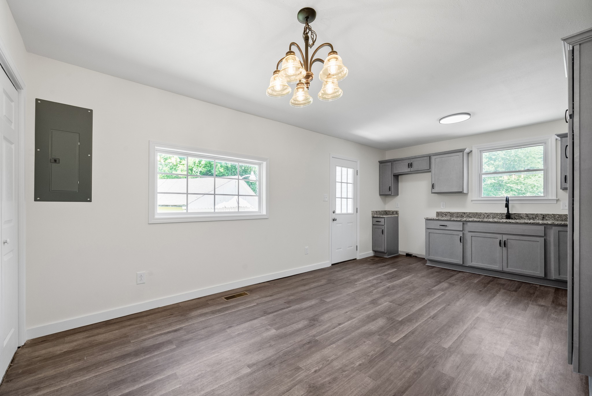 19 Chestnut Drive Clarksville TN 37042