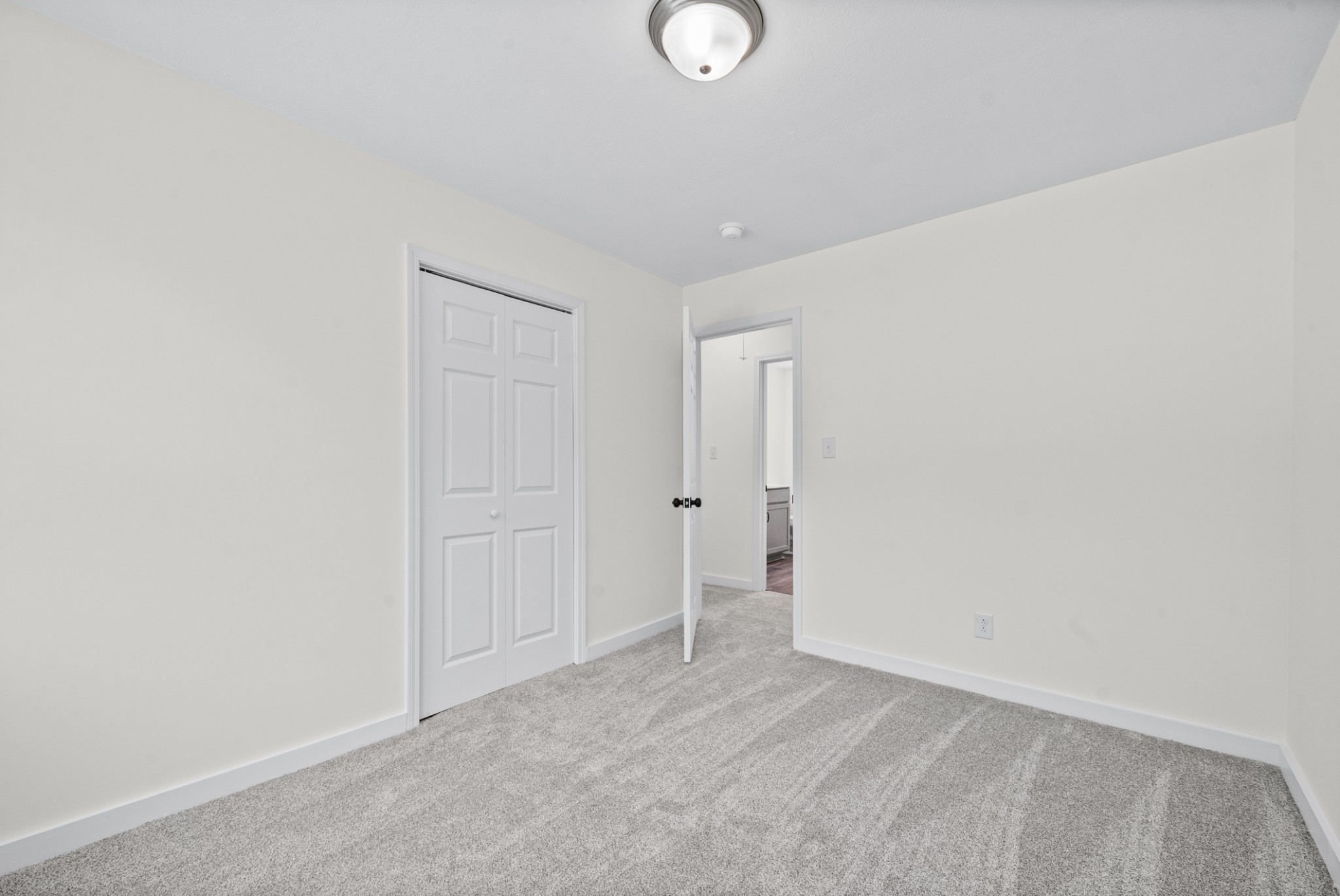 19 Chestnut Drive Clarksville TN 37042