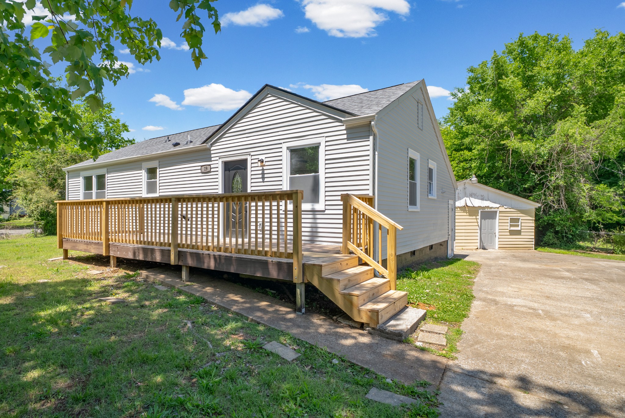 19 Chestnut Drive Clarksville TN 37042