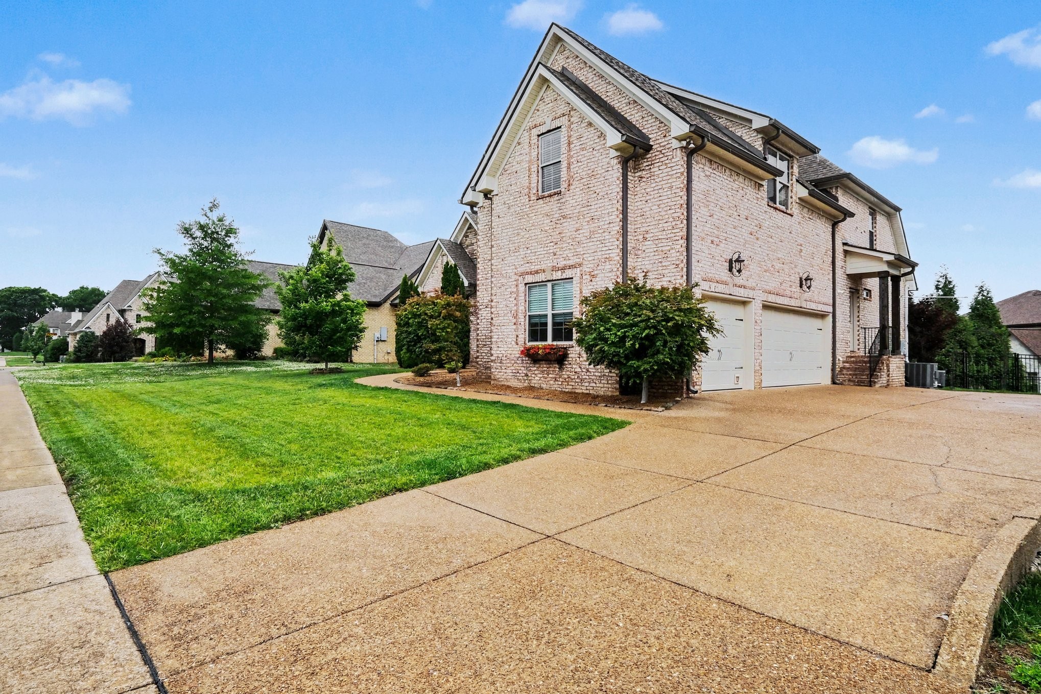 2972 Stewart Campbell Point Spring Hill TN 37174