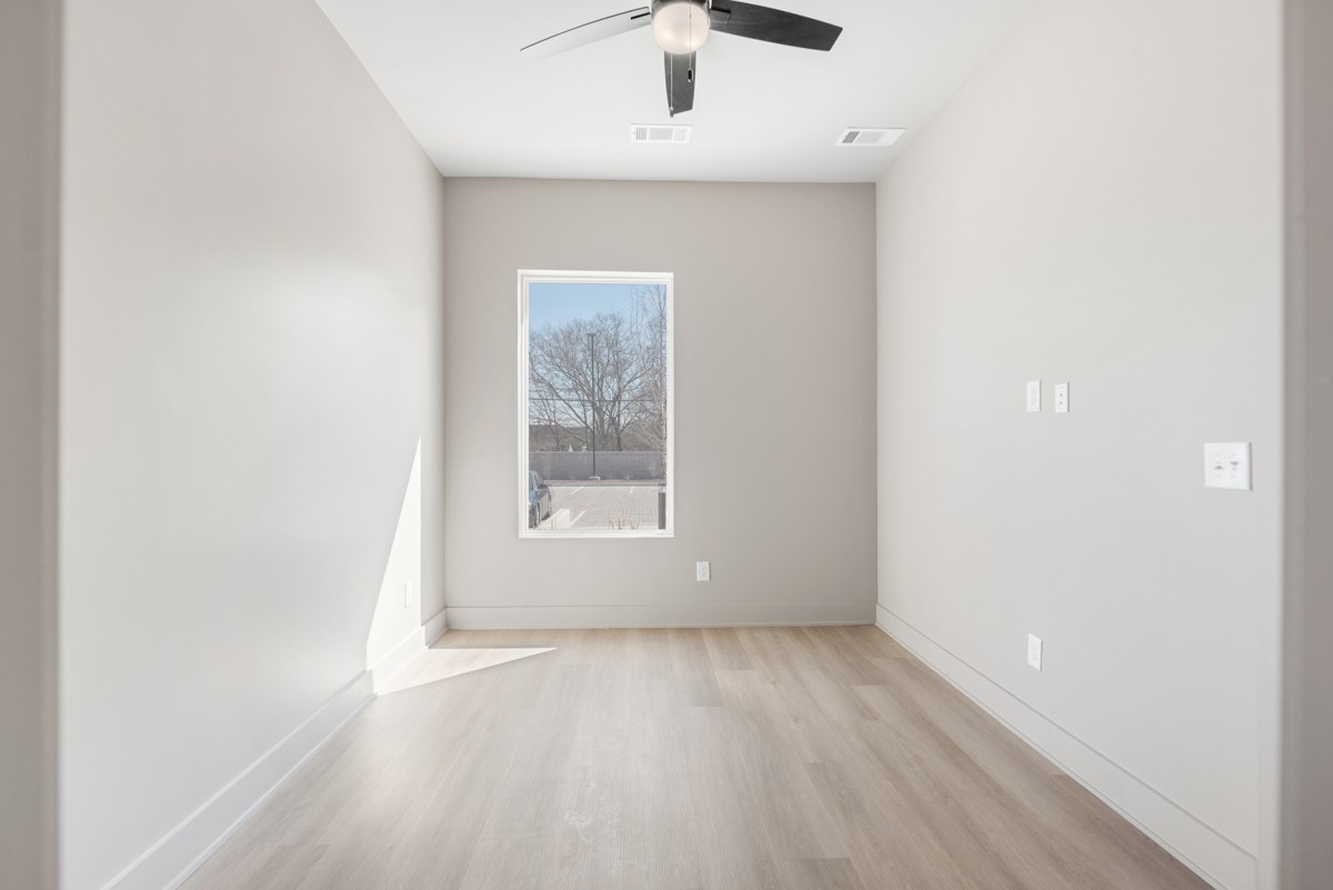 1090 Haysboro Avenue Nashville TN 37216