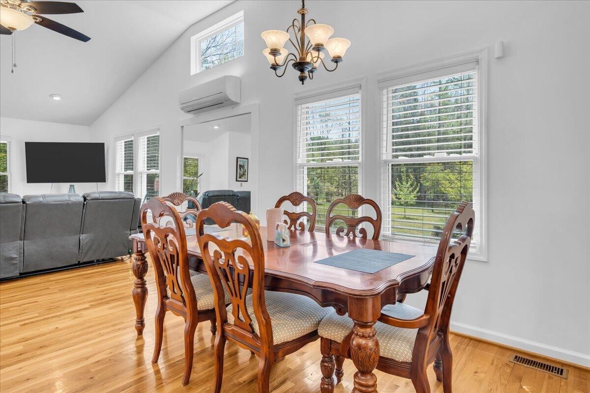 733 Gizzard Creek Road Sequatchie TN 37374