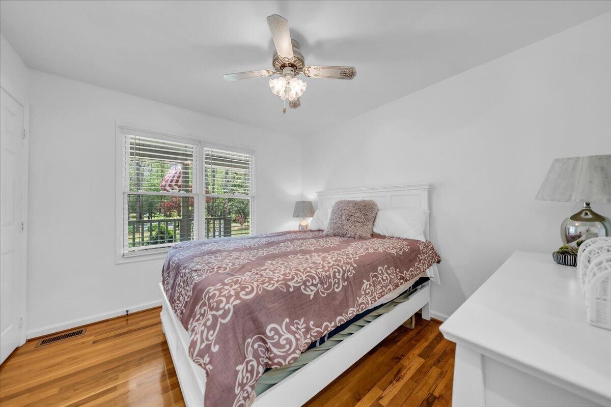 733 Gizzard Creek Road Sequatchie TN 37374