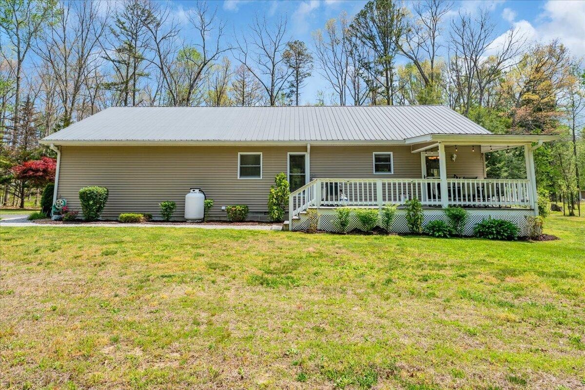733 Gizzard Creek Road Sequatchie TN 37374