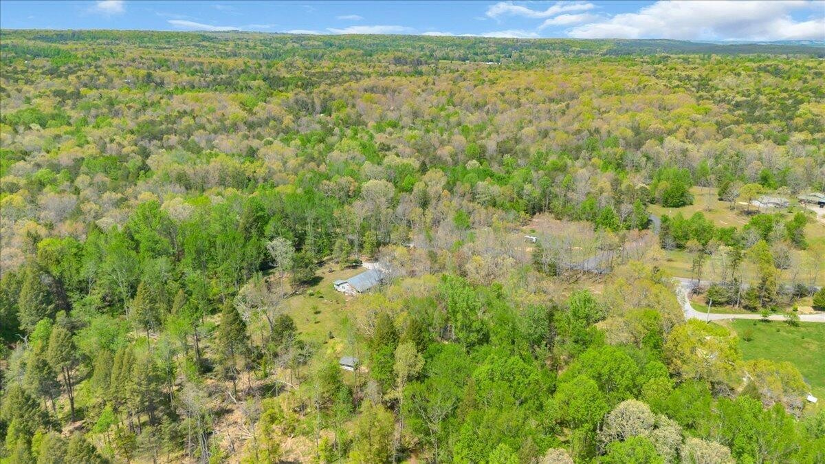 733 Gizzard Creek Road Sequatchie TN 37374