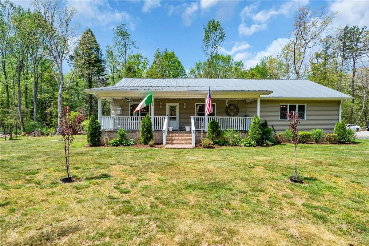 733 Gizzard Creek Road Sequatchie TN 37374