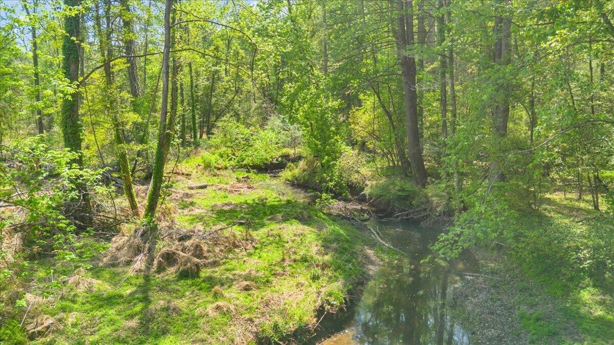 733 Gizzard Creek Road Sequatchie TN 37374