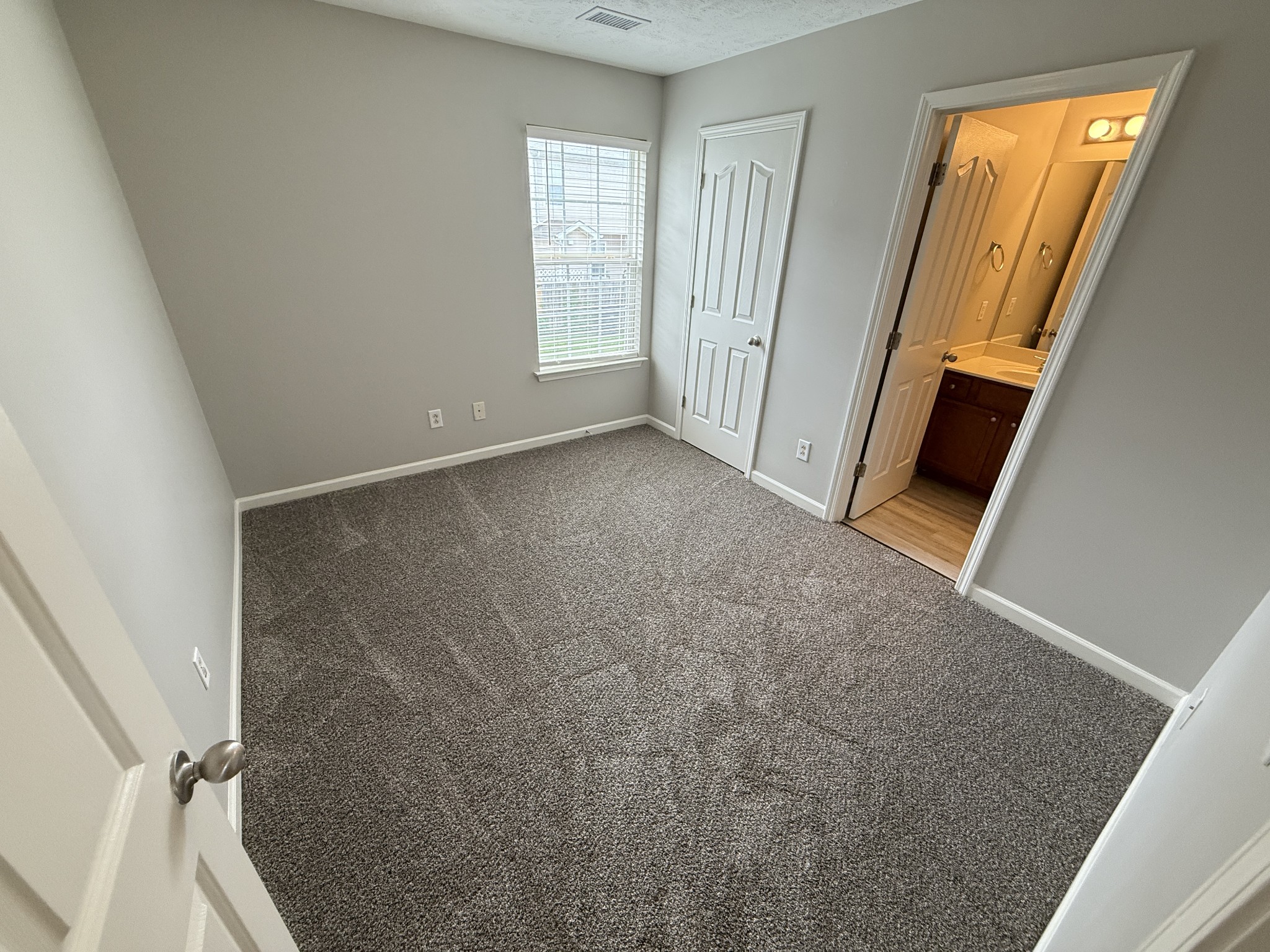 4034 Cody Drive La Vergne TN 37086