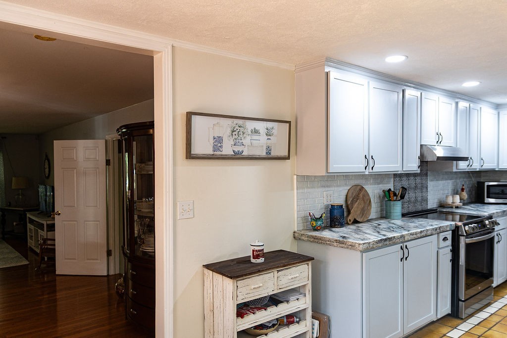 101 W Hills Terrace Dickson TN 37055