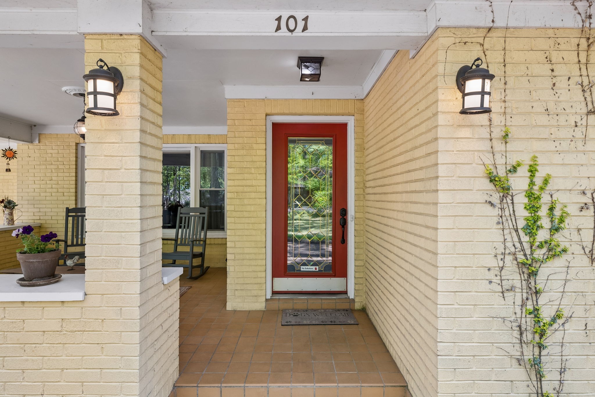 101 W Hills Terrace Dickson TN 37055