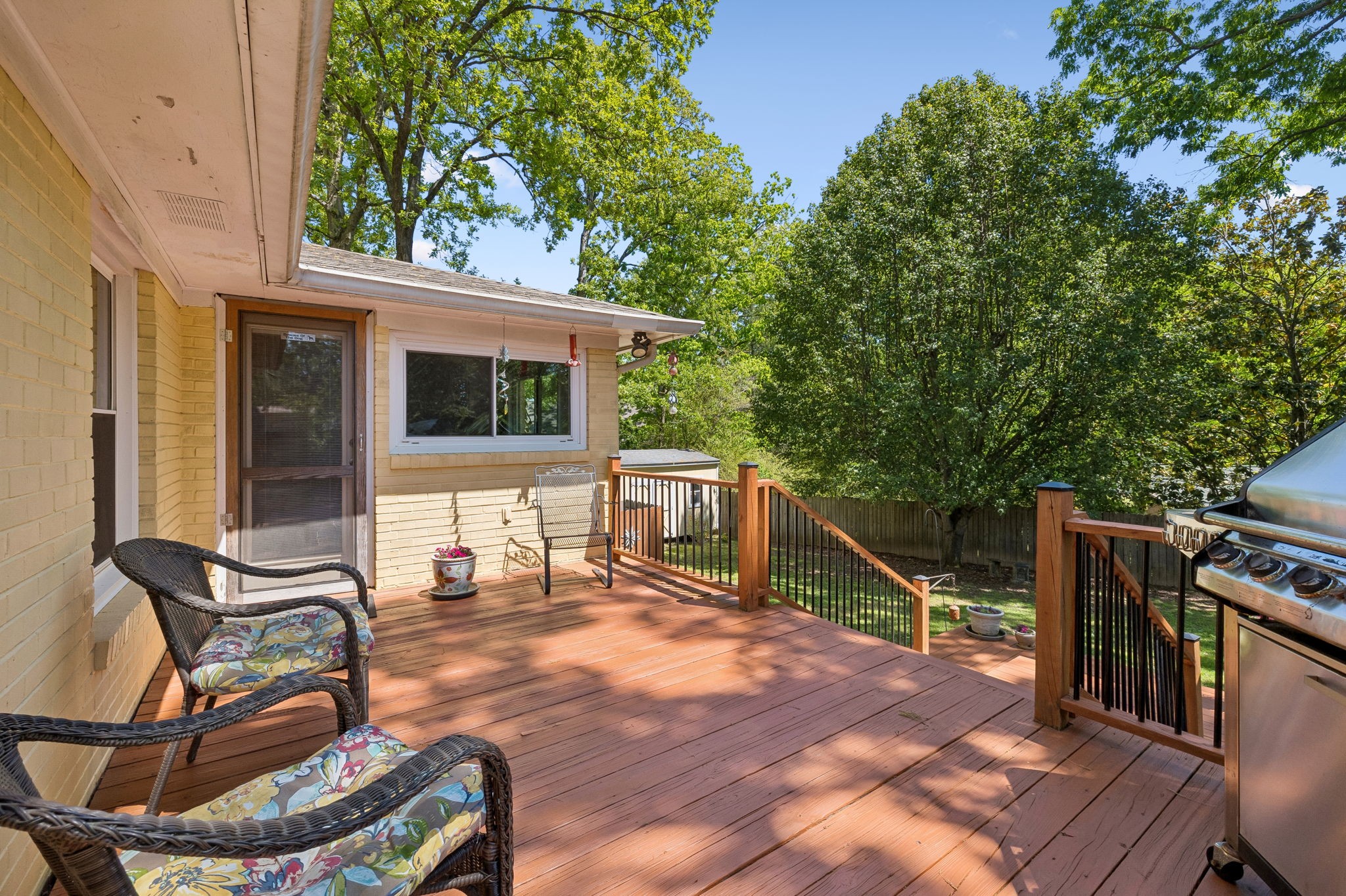 101 W Hills Terrace Dickson TN 37055